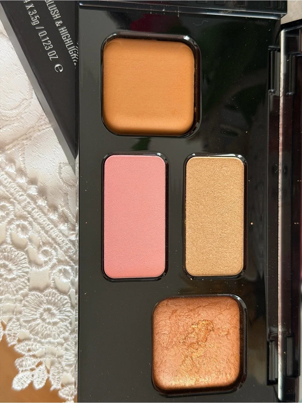 IL MAKIAGE High Point Bronzer Palette in Warm Tan Bronze